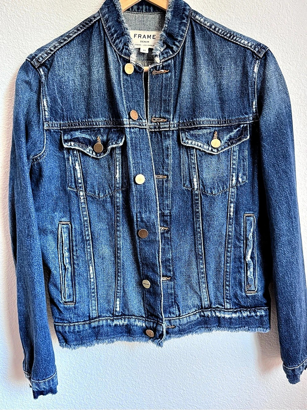 FRAME Distressed Denim Jacket in Blue Size XS
